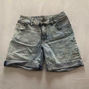 acid wash mom shorts